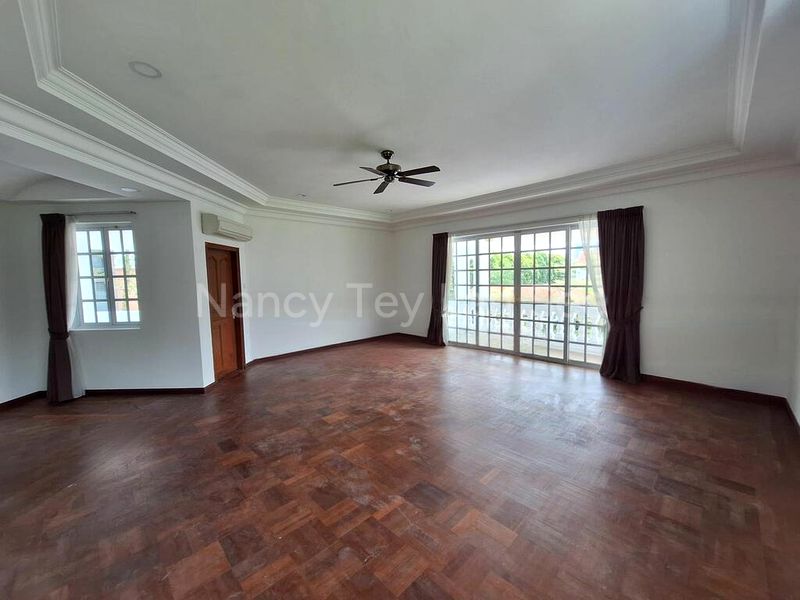 5 Bed Bungalow (Landed) for Sale in  Lewis Road - Image 10
